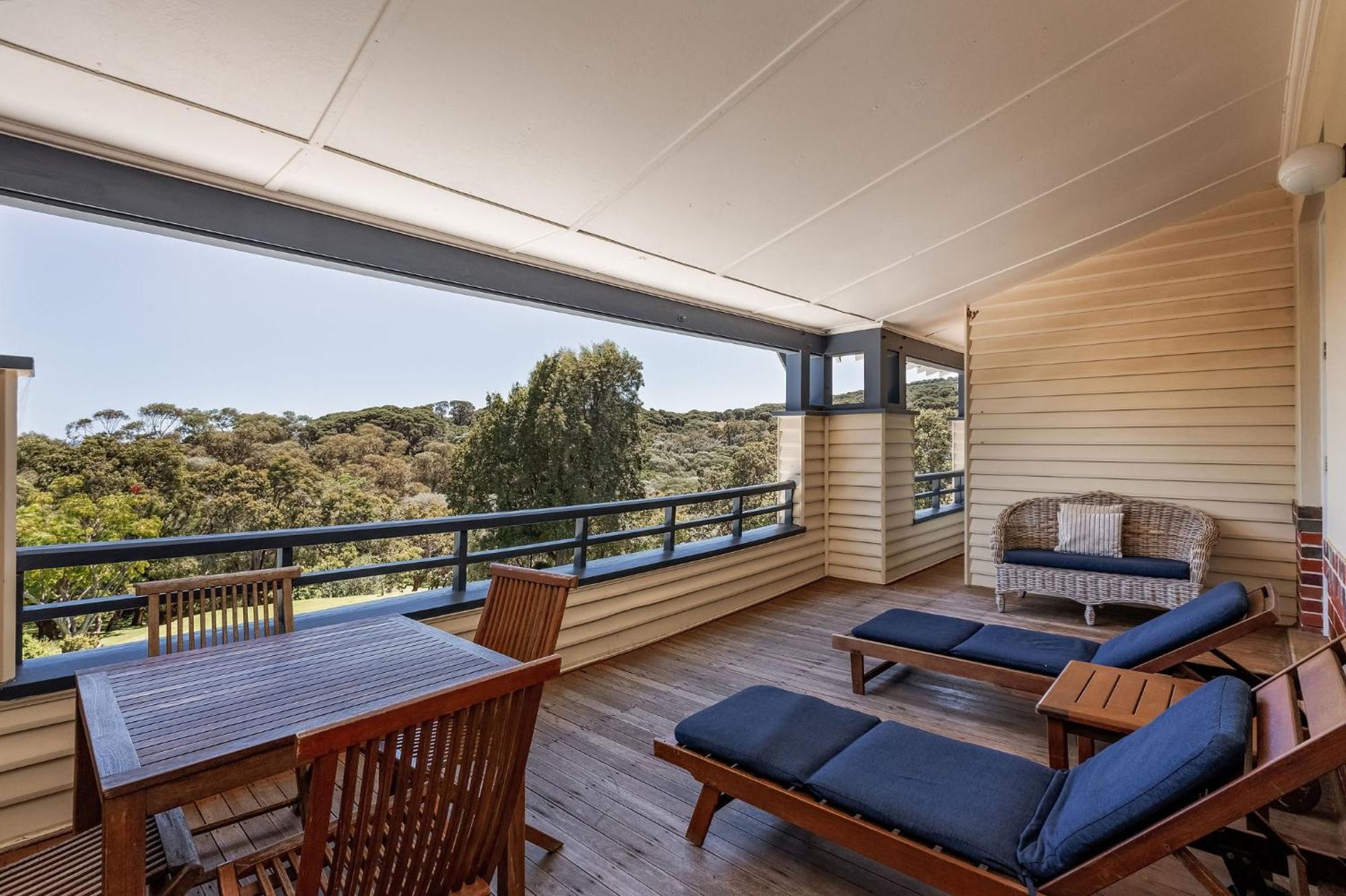 Caves House &