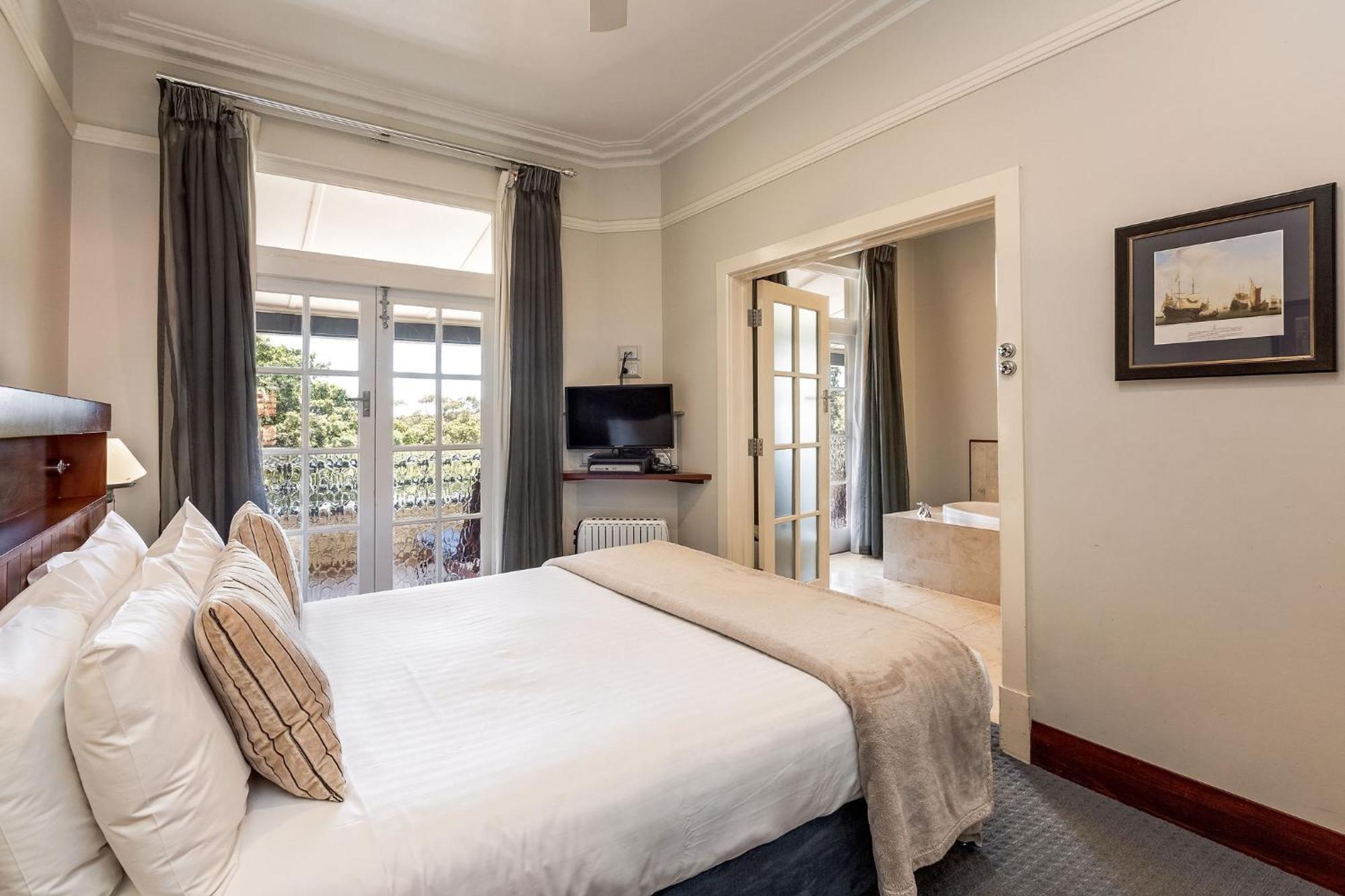 Caves House & Yallingup